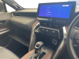 【 オートエアコン 】車内温度を感知して自動で温度調整をしてくれるのでいつでも快適な車内空間を創り上げます!