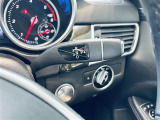 ◆LIBERALAは、輸入車選びの新たなスタイルを提案するインポート・セレクト・ブランドです。オーナー様となる方がクルマから直接感じる感性を第一にした、最良の一台との出会いをコーディネートいたします。