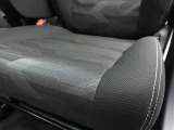 この中古車はルームクリーニングを施工をして展示しております。お客様が気持ちよくドライブして頂けるように一台一台丁寧に作業しています!是非店頭にてご確認ください。