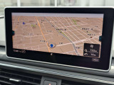 ●MMIナビゲーション『高解像度カラーディスプレイに、Bluetooth(R)接続によるハンズフリー通話機能を搭載しています。』