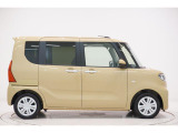 県内13店舗にて常時500台以上ダイハツ車を展示中です。見て、触って、納得のいく一台をぜひ見つけてください。