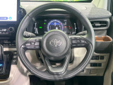 【純正革巻きステアリング】上質な革を使用することで、手にしっかり馴染みとても運転しやすいハンドルです♪