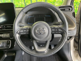 【純正革巻きステアリング】上質な革を使用することで、手にしっかり馴染みとても運転しやすいハンドルです♪