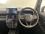 インパネはシンプルなデザイン。運転もしやすそう♪