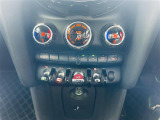 ◆LIBERALAは、輸入車選びの新たなスタイルを提案するインポート・セレクト・ブランドです。オーナー様となる方がクルマから直接感じる感性を第一にした、最良の一台との出会いをコーディネートいたします。