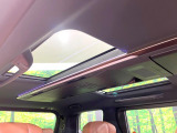 ヴェルファイア ハイブリッド 2.5 Z プレミア E-Four 4WD 