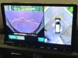 【マルチビューカメラシステム】専用のカメラにより、上から見下ろしたような視点で360度クルマの周囲を確認することができます☆死角部分も確認しやすく、狭い場所での切り返しや駐車もスムーズに行えます。