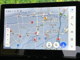 【純正10.5インチナビ】人気の純正ナビを装備。オーディオ機能も充実しており、Bluetooth接続すればお持ちのスマホやMP3プレイヤーの音楽を再生可能!毎日の運転がさらに楽しくなります!!