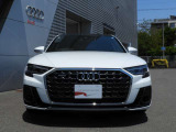 A8 60 TFSI e クワトロ 4WD 