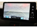 バックカメラが装備されており、後方の安全確認はもちろんのこと狭い場所での駐車や雨の日・夜間など視界の悪いコンディションでのストレスの軽減にもなります!