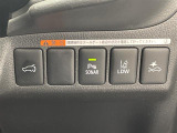 【 パワーバックドア 】荷物を抱えた状態でもリアゲートの開閉が可能です!お買い物時やアウトドアの際に役立ちますね♪
