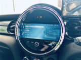◆LIBERALAは、輸入車選びの新たなスタイルを提案するインポート・セレクト・ブランドです。オーナー様となる方がクルマから直接感じる感性を第一にした、最良の一台との出会いをコーディネートいたします。