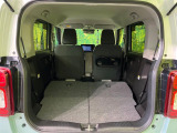 普段のお買い物や通勤、送迎等に十分な荷室スペースを確保しております。セカンドシートを倒すと、大きな荷物の積載も可能です♪