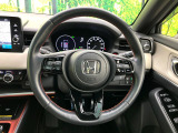 【純正革巻きステアリング】上質な革を使用することで、手にしっかり馴染みとても運転しやすいハンドルです♪