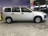 エンジンルーム、室内、クリーニング済みです。厳選したお車を屋内展示場にて展示中☆車両品質には自信がございます!ぜひ一度ご来店ください!!