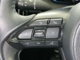 ステアリングスイッチ装備!運転しながら手元でオーディオの操作などができます。