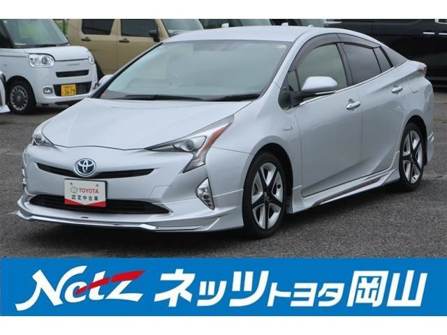 トヨタ プリウス 