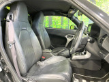 運転席シート廻りは使用感も少なく、良好な状態となっています。丁寧に使われていたことがよくわかりますね。