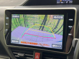 【バックカメラ】駐車時に後方がリアルタイム映像で確認できます。大型商業施設や立体駐車場での駐車時や、夜間のバック時に大活躍!運転スキルに関わらず、今や必須となった装備のひとつです!