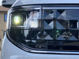 【 LEDヘッドライト 】 青色発光ダイオードを発明した日本人がノーベル賞を受賞し、LEDライトが開発されました。明るく長寿命のライトです。体感して下さい。明るいライトです!