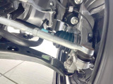 お車を安心してお乗りいただく為には、足回りの定期点検が欠かせません。サービスサポート(有償保証)では無料点検もご提供しており、安心のカーライフをお過ごしいただけるサポート体制が整っています。