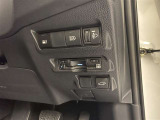 ETC2.0は従来のETCシステムに加えて、渋滞回避や安全運転支援などの運転支援サービスが受けられる次世代システムです。