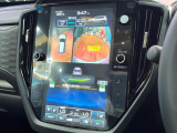 【マルチテレインモニター】車のフロントやサイドのカメラ画像を同時にモニター表示することで、悪路や狭い道を走行時でも周囲の状況確認ができ安心!本格SUVにうれしい装備です♪