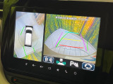 【全方位モニター用カメラ】専用のカメラにより、上から見下ろしたような視点で360度クルマの周囲を確認することができます☆死角部分も確認しやすく、狭い場所での切り返しや駐車もスムーズに行えます。