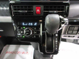中古車は一物一価、同じようなお車でも、整備状況、外内装の状態など様々です。