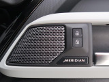 MERIDIANは英国のプレミアムオーディオブランドです。重低音から高音域までしっかりと再現でき、コンサートのような臨場感溢れる音響空間を実現します。どうぞ店頭にてご体感ください。