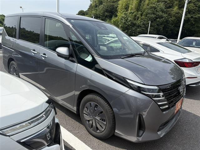 セレナ 2.0 X 禁煙車 ナビ バックカメラ