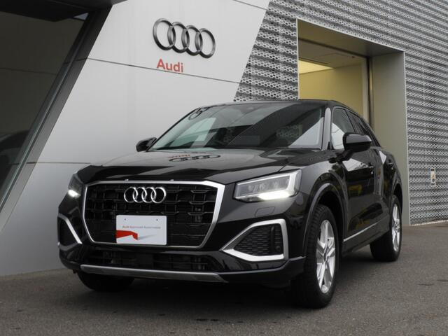 Q2 35 TFSI アドバンスド 