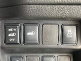 【パワーバックドア】スマートキーや運転席のボタンを押すだけでリアゲートが自動で開閉します!荷物を持っている時や、高い位置にあるバックドアを閉める際に便利な機能です♪