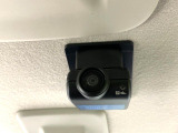 【ドライブレコーダー】ドライブレコーダー装備!走行中はもちろん、あおり運転や事故に遭遇した際、映像で記録し、万一のリスクに備えます。※記録用SDカードはお客様ご自身でご準備いただく必要があります。