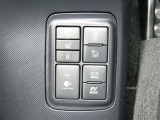 シートヒーター(運転席助手席両方にあります) 空気清浄機能ナノイー EV・エコモードスイッチ 横滑り防止機能