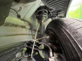 お車を安心してお乗りいただく為には、足回りの定期点検が欠かせません。サービスサポート(有償保証)では無料点検もご提供しており、安心のカーライフをお過ごしいただけるサポート体制が整っています。