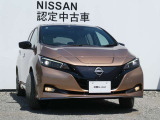 LEDヘッドライトです。ハイビームアシスト・ヘッドランプをハイビームにして走行中、前方の対向車や先行車がいたり、明るい場所を走行すると自動でロービームになります。