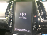 【純正11型ナビ】人気の純正ナビを装備しております。ナビの使いやすさはもちろん、オーディオ機能も充実!キャンプや旅行はもちろん、通勤や買い物など普段のドライブも楽しくなるはず♪