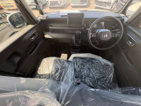 ☆弊社の整備工場には国家資格を持った整備士が多数在籍しております。また、軽自動車だけでなく普通車や外車の整備も実施しておりますのでご購入いただいたお車だけでなくご家族のお車の整備もお任せください☆