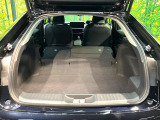 【パワーバックドア】スマートキーや運転席のボタンを押すだけでリアゲートが自動で開閉します!荷物を持っている時や、高い位置にあるバックドアを閉める際に便利な機能です♪