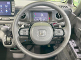 【ステアリングスイッチ】運転中、前方から目線をそらすことなく、オーディオ等の操作が可能な便利機能!安心&快適なドライブを演出してくれます♪