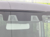 【スズキ セーフティサポート】走行中に前方の車両等を認識し、衝突しそうな時は警報とブレーキで衝突回避と被害軽減をアシスト。より安全にドライブをお楽しみいただけます。