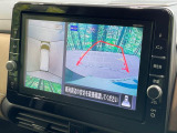 【アラウンドビューモニター】専用のカメラにより、上から見下ろしたような視点で360度クルマの周囲を確認することができます☆死角部分も確認しやすく、狭い場所での切り返しや駐車もスムーズに行えます。