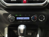 オートエアコン装着車です^^温度設定をすれば、自動で快適な空調に・・・^^★