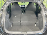 普段のお買い物や通勤、送迎等に十分な荷室スペースを確保しております。セカンドシートを倒すと、大きな荷物の積載も可能です♪