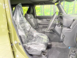 運転席シート廻りは使用感も少なく、良好な状態となっています。丁寧に使われていたことがよくわかりますね。