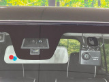 【スズキ セーフティサポート】走行中に前方の車両等を認識し、衝突しそうな時は警報とブレーキで衝突回避と被害軽減をアシスト。より安全にドライブをお楽しみいただけます。