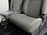 お飲物とお菓子をご用意しております。ゆっくりくつろいだ雰囲気でお車選びをしていただけます♪