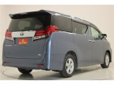 低価格で良質なお車を全社総台3,000在庫からお選びいただけます。営業時間 10:00〜19:00