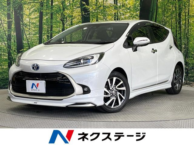 トヨタ アクア 